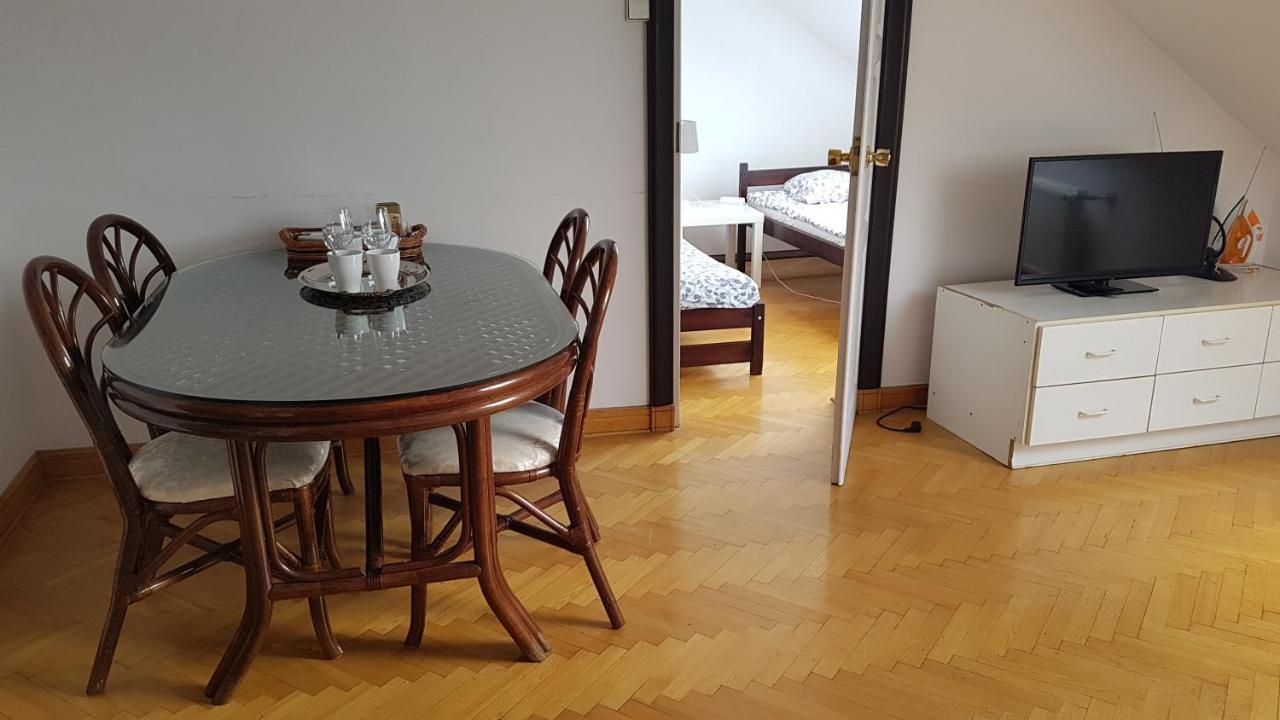 Green Wood Apartament Stara Ochota Varsavia Esterno foto