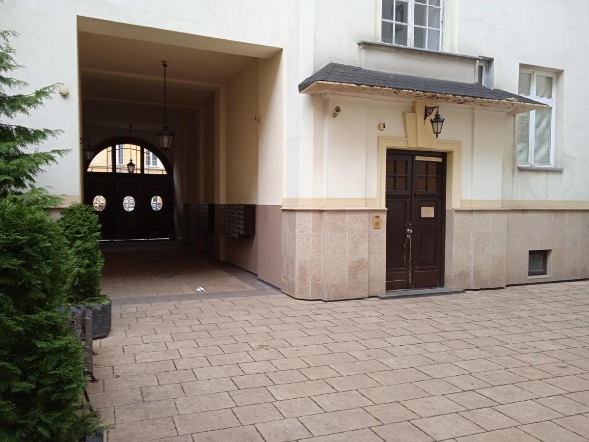 Green Wood Apartament Stara Ochota Varsavia Esterno foto