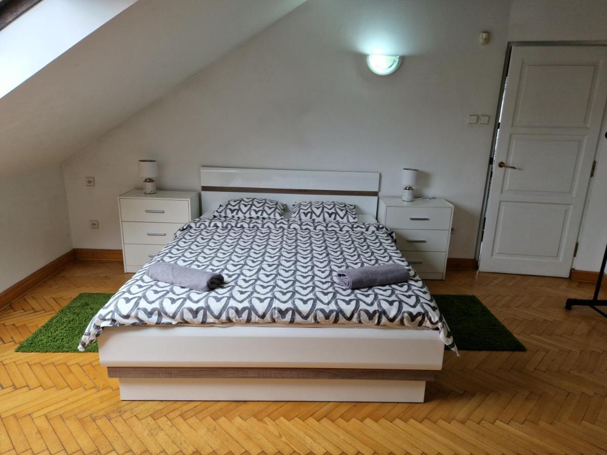 Green Wood Apartament Stara Ochota Varsavia Esterno foto